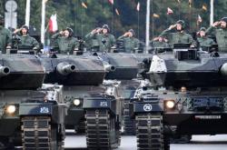 雷速体育官方-关于克鲁兹大胜华沙军事晋级四强的信息