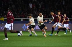 雷速体育比分官网直播-AC米兰绝地反击曼联，阿奎罗送出助攻的简单介绍