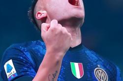 雷速体育比分官网-国际米兰完胜比利时，马丁内利关键制胜