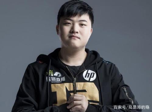 RNG绝杀G2,Ming团战一打五半决赛3:1(巴黎) RNG绝杀G2,Ming团战一打五半决赛3:1(巴黎)