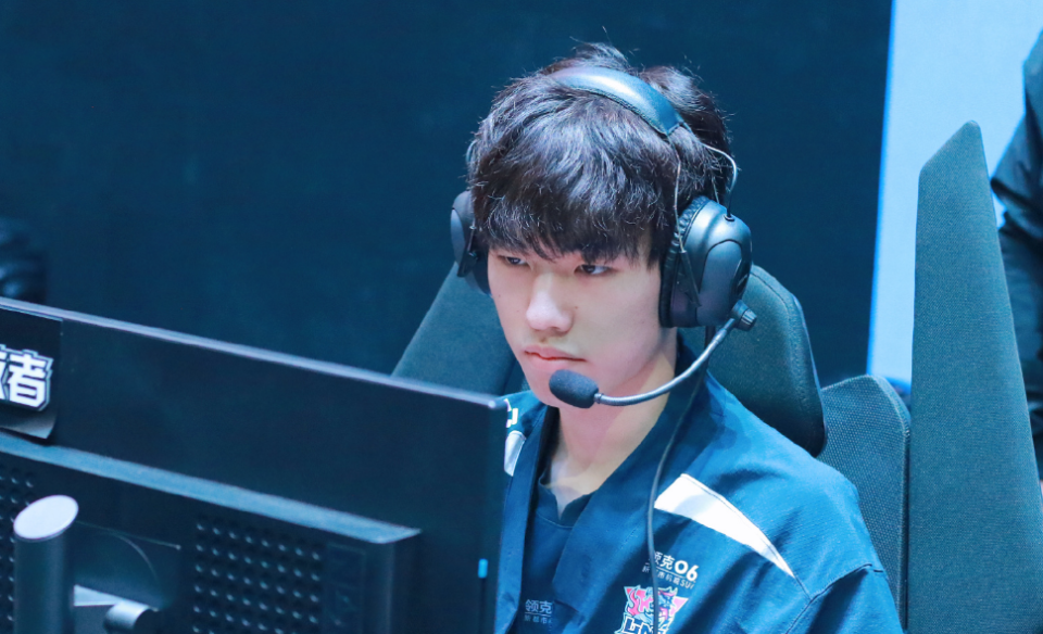 TSM绝杀PSG,Crisp单局斩获MVP成都决赛之夜3:1(伦敦) TSM绝杀PSG,Crisp单局斩获MVP成都决赛之夜3:1(伦敦)