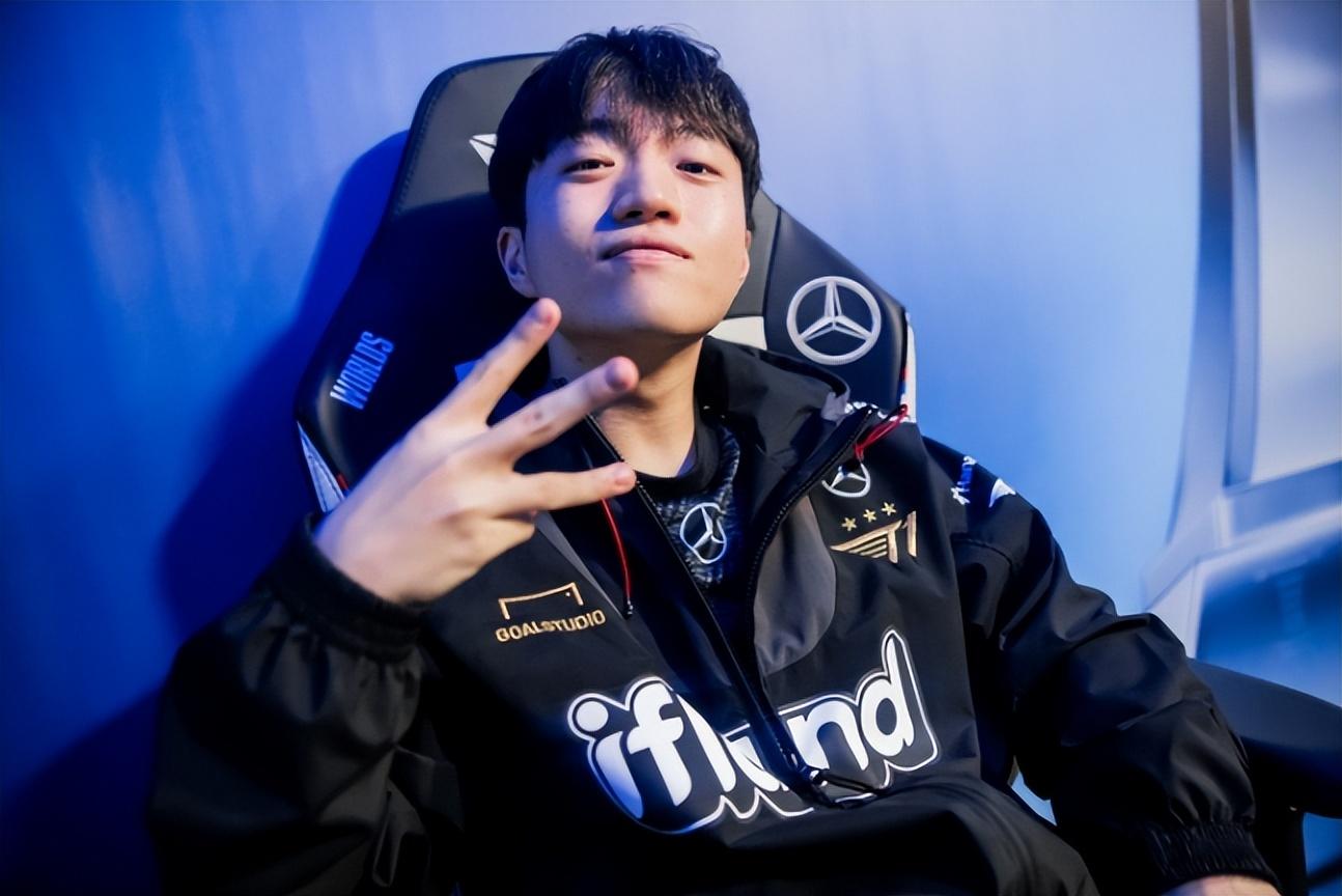 T1绝杀JDG,Keria操刀奇招英雄翻盘八强赛3:1(柏林) T1绝杀JDG,Keria操刀奇招英雄翻盘八强赛3:1(柏林)