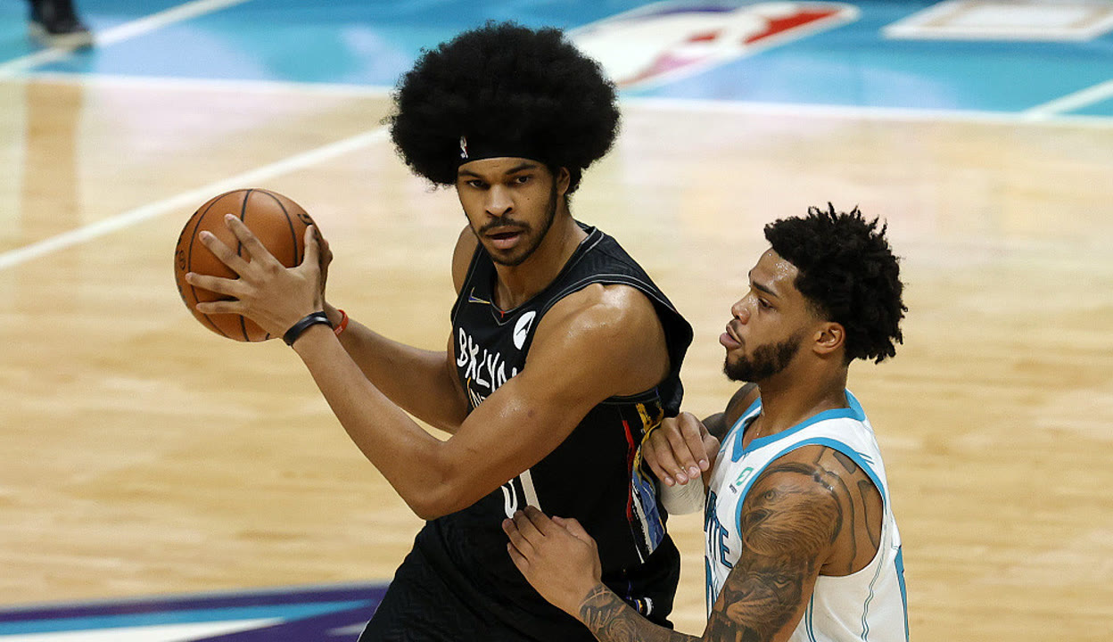 包含篮网B队血洗黄蜂，克莱送出助攻的词条