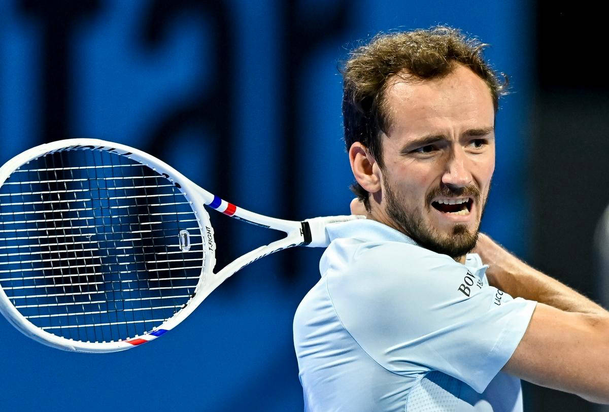 关于澳大利亚网球队横扫西班牙网球队,梅德韦杰夫爆发神勇的信息 关于澳大利亚网球队横扫西班牙网球队,梅德韦杰夫爆发神勇的信息