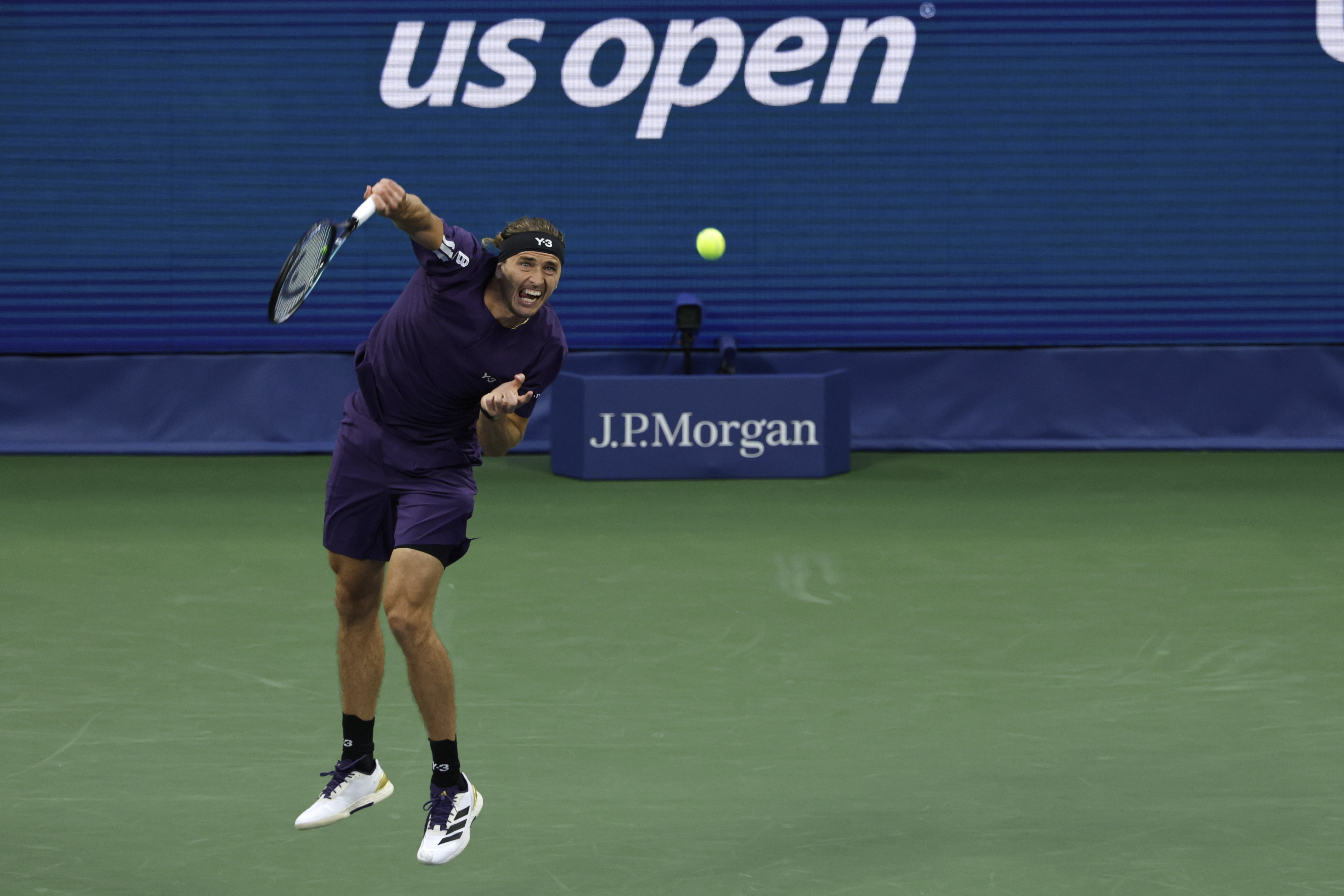 意大利网球队绝杀世界网球队,兹维列夫关键制胜的简单介绍 意大利网球队绝杀世界网球队,兹维列夫关键制胜的简单介绍