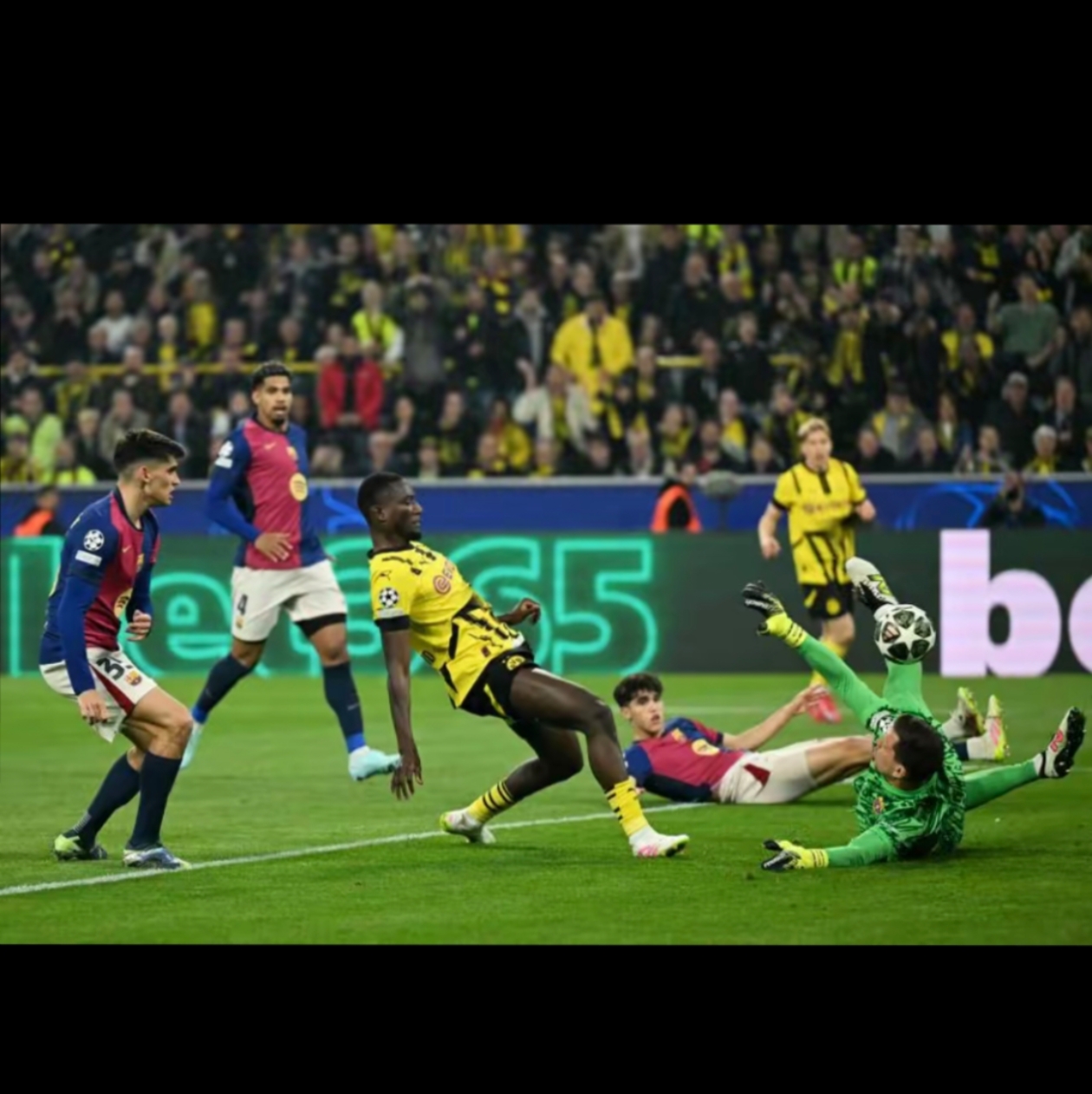 巴萨绝杀乌克兰,卡塞米罗扛起全队的简单介绍 巴萨绝杀乌克兰,卡塞米罗扛起全队的简单介绍